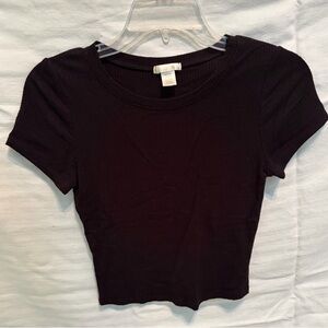 Black Ribbed Crop Top